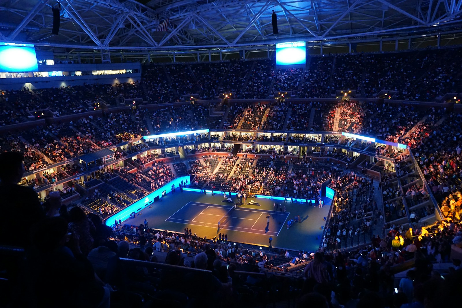 Photo by Sudan Ouyang people inside tennis stadium